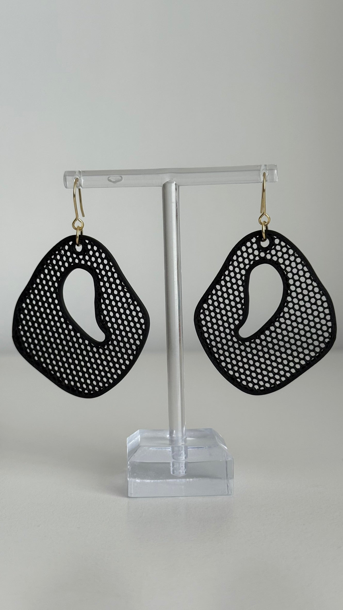 Honeycomb Ripple – Bold- 3D Printed Earrings